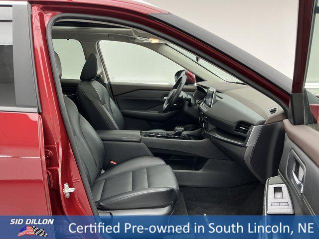 Photo of 2023 Scarlet Ember Tintcoat Nissan Rogue