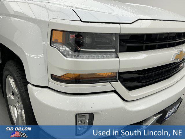 Photo of 2018 Iridescent Pearl Tricoat Chevrolet Silverado 1500