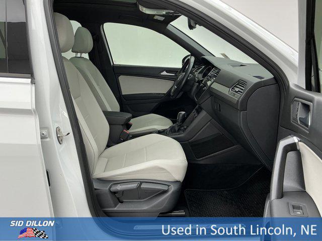 Photo of 2021 Pure White Volkswagen Tiguan