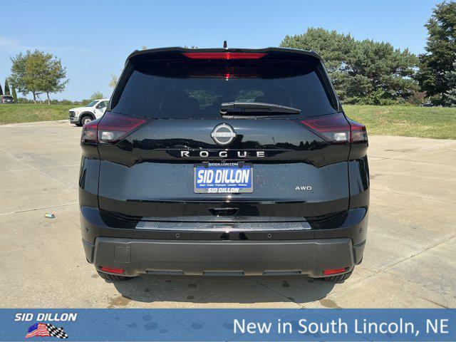 Photo of 2026 Super Black Nissan Rogue