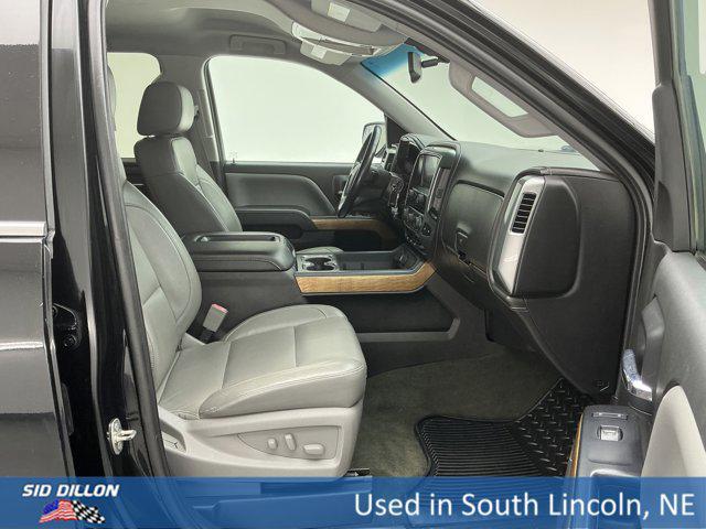 Photo of 2015 Black Chevrolet Silverado 1500