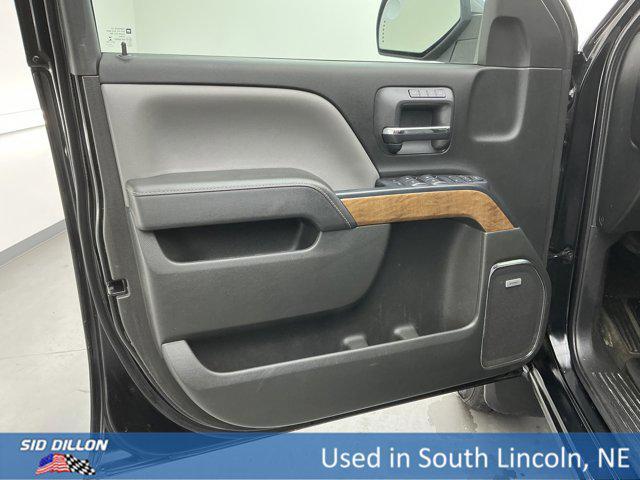 Photo of 2015 Black Chevrolet Silverado 1500