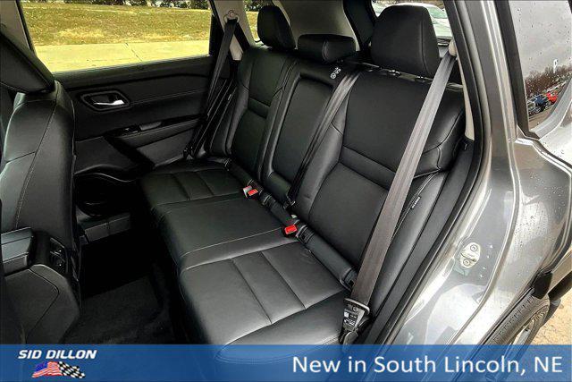 Photo of 2025 Gun Metallic Nissan Rogue