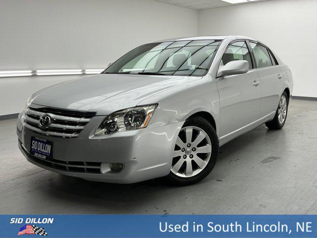 2005 Toyota Avalon