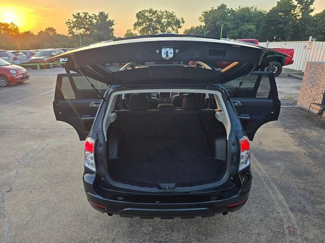 Photo of 2013 Black Subaru Forester