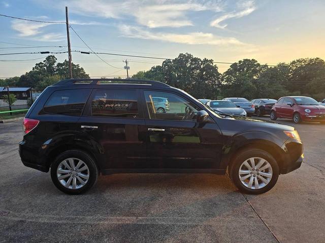 Photo of 2013 Black Subaru Forester