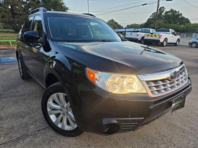 Photo of 2013 Black Subaru Forester