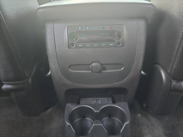 Photo of 2012 Summit White Chevrolet Tahoe