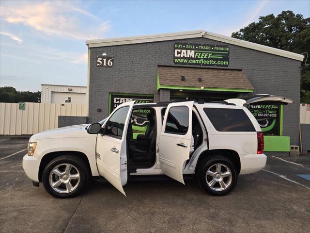 Photo of 2012 Summit White Chevrolet Tahoe