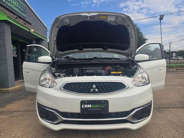 Photo of 2019 Pearl White Mitsubishi Mirage