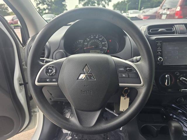 Photo of 2019 Pearl White Mitsubishi Mirage
