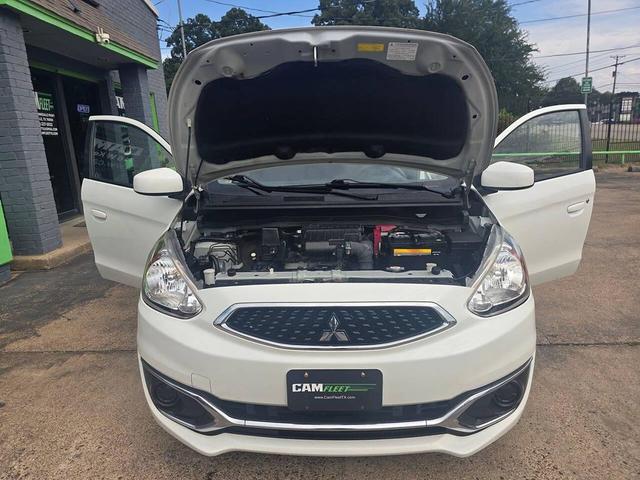 Photo of 2019 Pearl White Mitsubishi Mirage