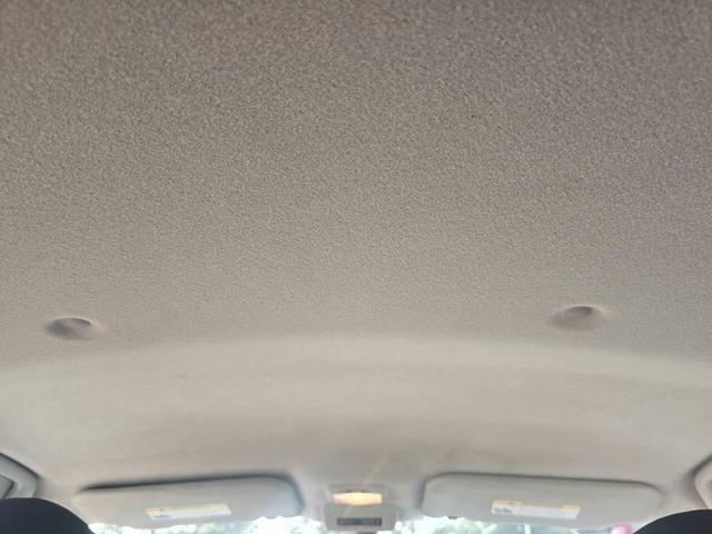 Photo of 2019 Pearl White Mitsubishi Mirage