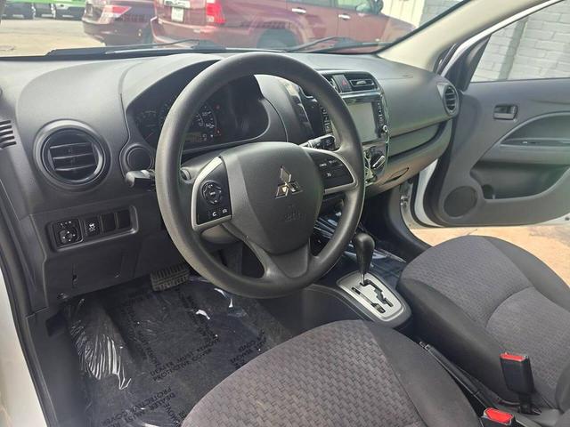 Photo of 2019 Pearl White Mitsubishi Mirage