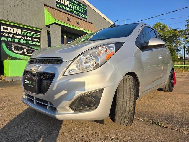 Photo of 2015 Silver Ice Metallic Chevrolet Spark