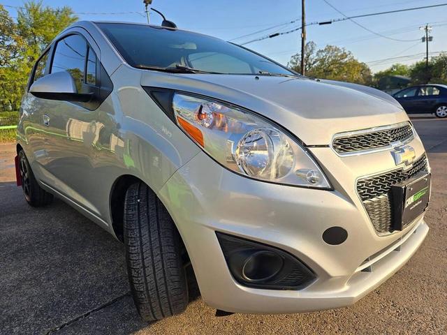 Photo of 2015 Silver Ice Metallic Chevrolet Spark