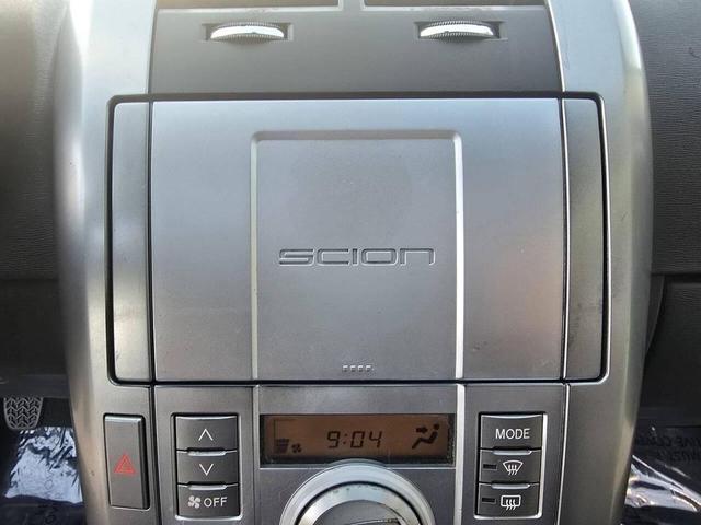 Photo of 2005 Silver Streak Mica Scion tC