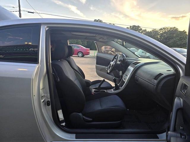 Photo of 2005 Silver Streak Mica Scion tC