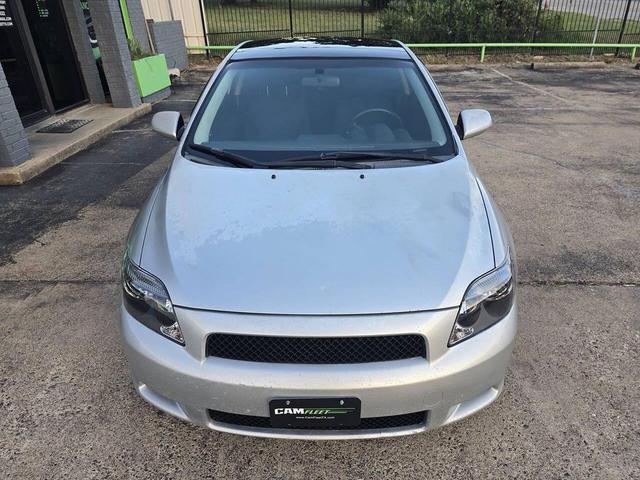 Photo of 2005 Silver Streak Mica Scion tC