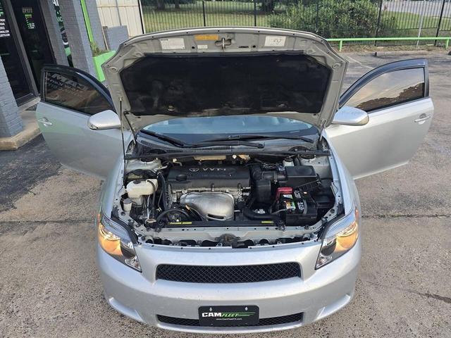 Photo of 2005 Silver Streak Mica Scion tC