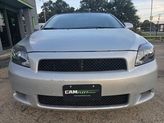 Photo of 2005 Silver Streak Mica Scion tC