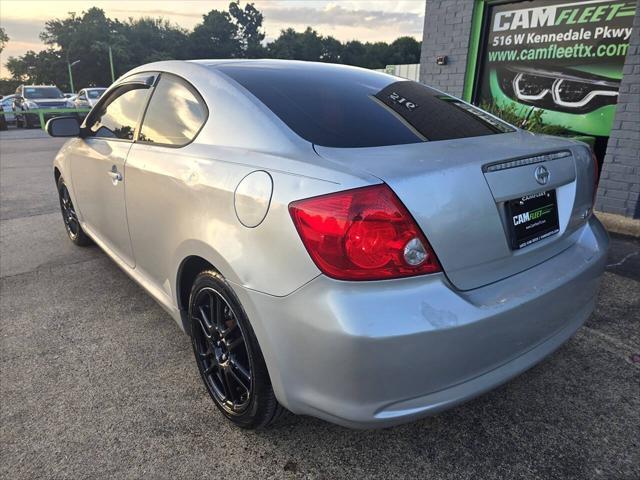 Photo of 2005 Silver Streak Mica Scion tC