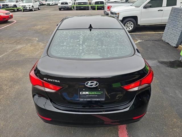 Photo of 2015 Black Hyundai ELANTRA