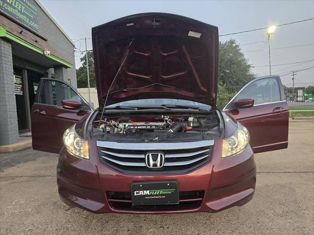 Photo of 2012 Basque Red Pearl II Honda Accord