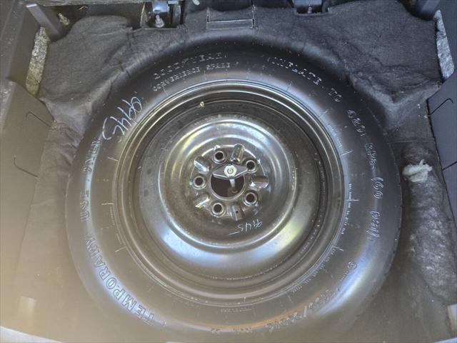 Photo of 2015 Billet Silver Metallic Clear Coat Jeep Patriot