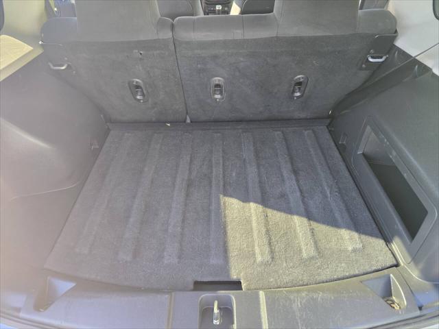 Photo of 2015 Billet Silver Metallic Clear Coat Jeep Patriot