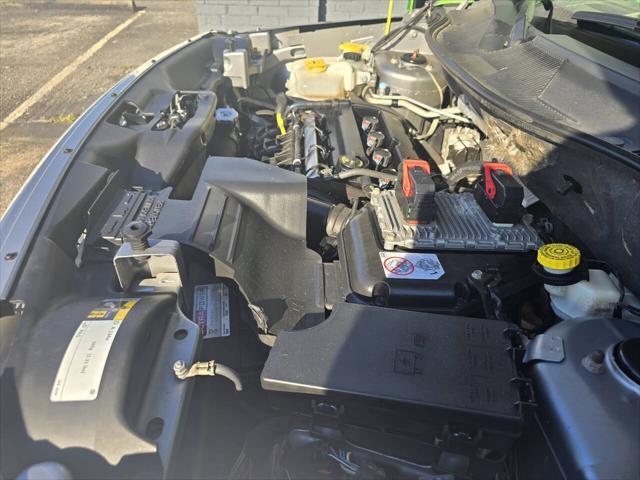 Photo of 2015 Billet Silver Metallic Clear Coat Jeep Patriot
