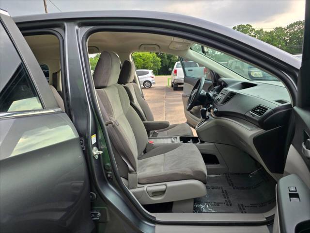 Photo of 2014 Polished Metal Metallic Honda CR-V