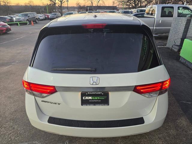 Photo of 2014 White Diamond Pearl Honda Odyssey