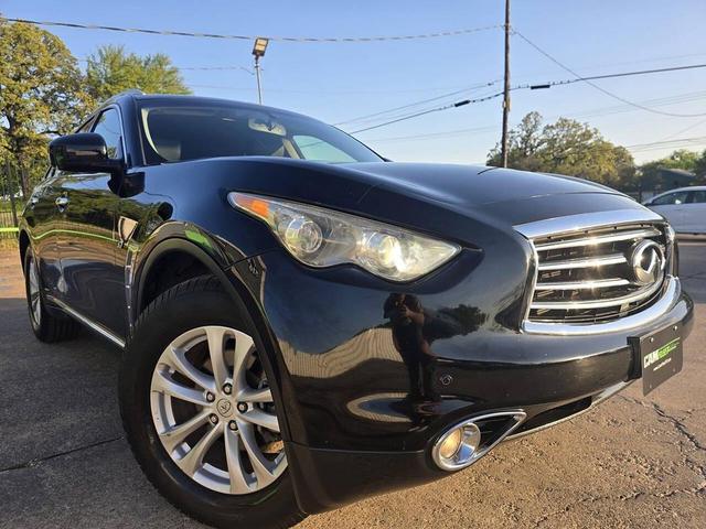Photo of 2015 Black Obsidian INFINITI QX70