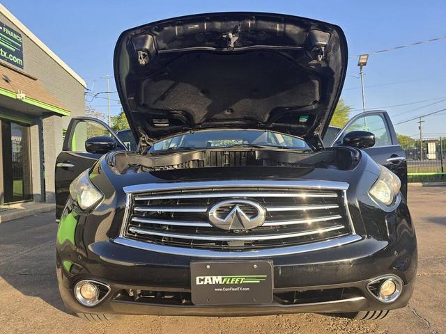 Photo of 2015 Black Obsidian INFINITI QX70