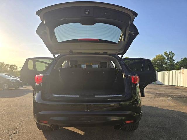Photo of 2015 Black Obsidian INFINITI QX70