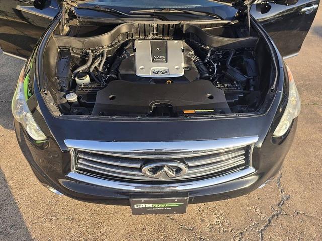 Photo of 2015 Black Obsidian INFINITI QX70