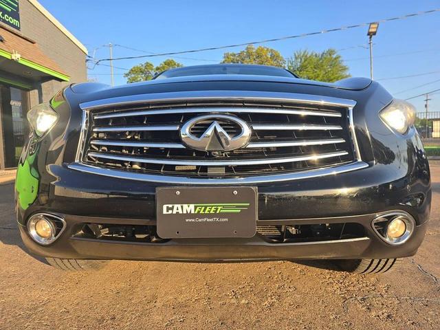 Photo of 2015 Black Obsidian INFINITI QX70