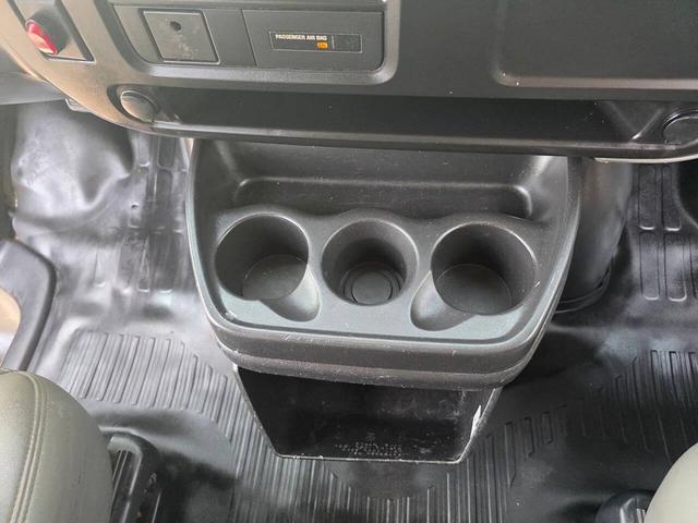 Photo of 2007 Summit White Chevrolet Express 1500