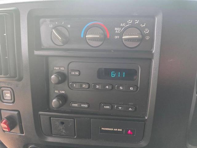 Photo of 2007 Summit White Chevrolet Express 1500