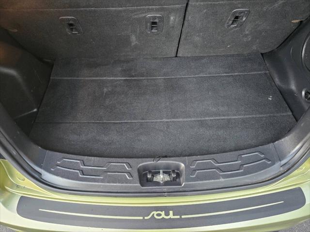 Photo of 2013 Alien Kia Soul