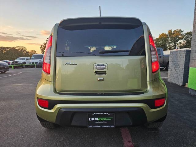 Photo of 2013 Alien Kia Soul