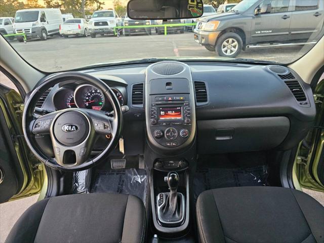 Photo of 2013 Alien Kia Soul