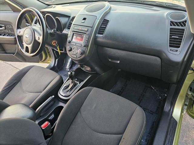 Photo of 2013 Alien Kia Soul