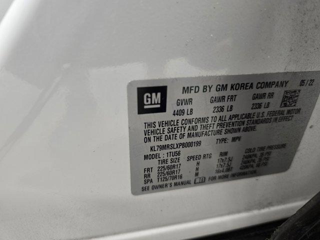 Photo of 2023 Summit White Chevrolet Trailblazer