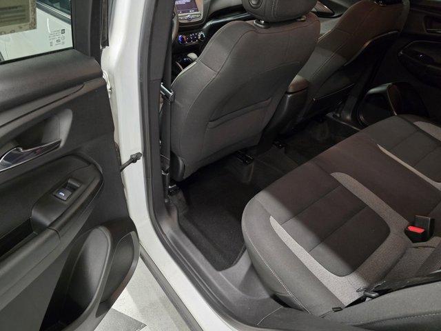Photo of 2023 Summit White Chevrolet Trailblazer