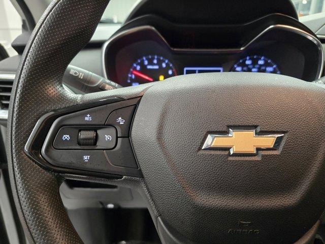 Photo of 2023 Summit White Chevrolet Trailblazer