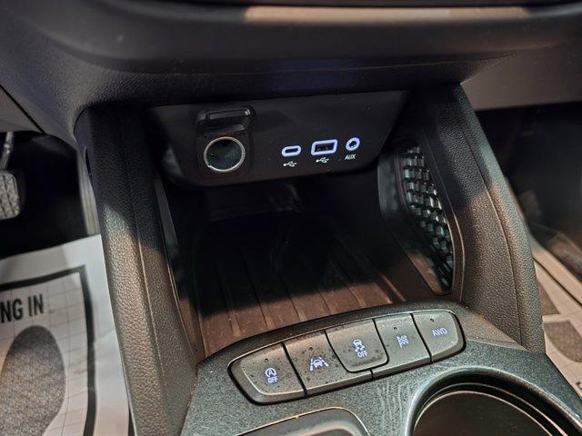 Photo of 2023 Summit White Chevrolet Trailblazer