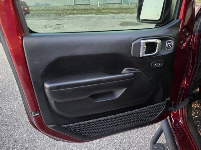 Photo of 2021 Snazzberry Pearlcoat Jeep Wrangler Unlimited