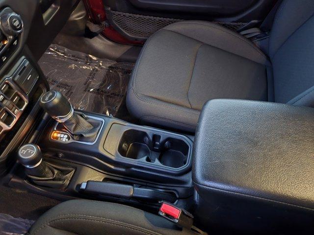 Photo of 2021 Snazzberry Pearlcoat Jeep Wrangler Unlimited